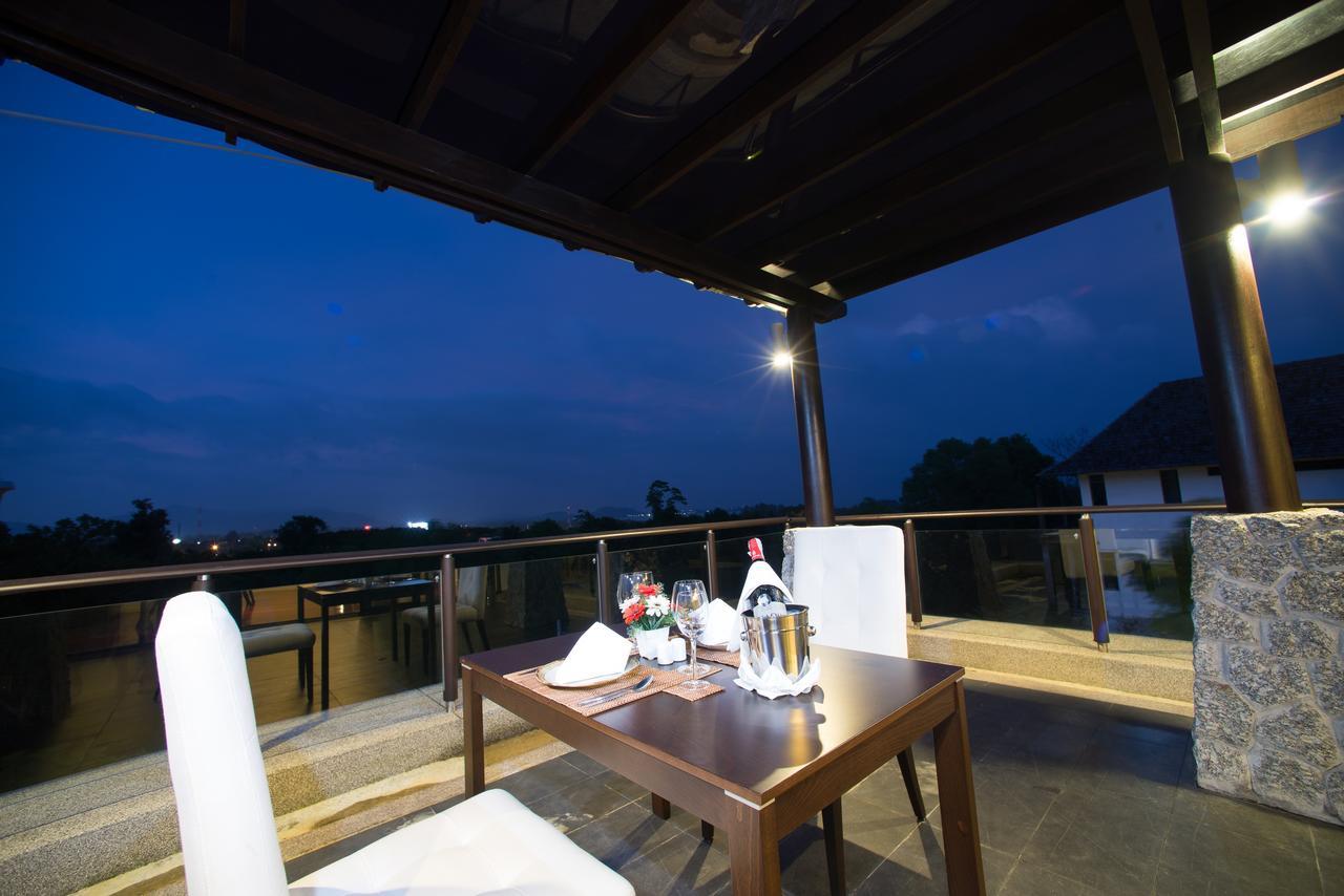 Phumundra Resort Phuket Εξωτερικό φωτογραφία